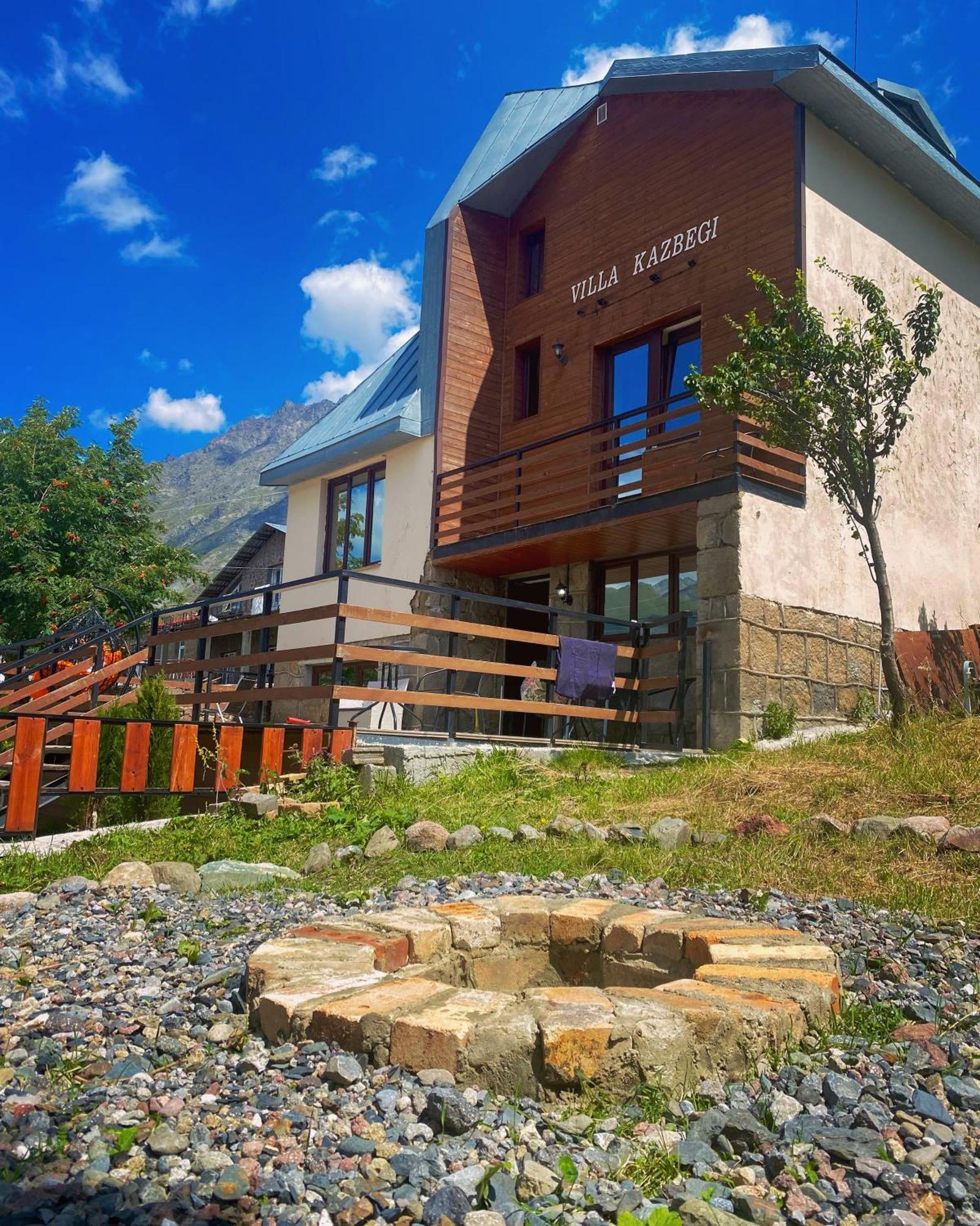 Villa Kazbegi Esterno foto